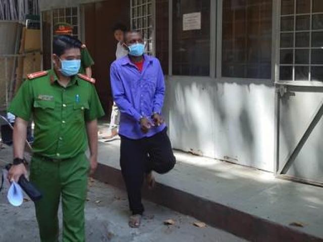 Pháp luật - Nam thanh niên "nhẹ nhàng" đưa quý bà vào bẫy!