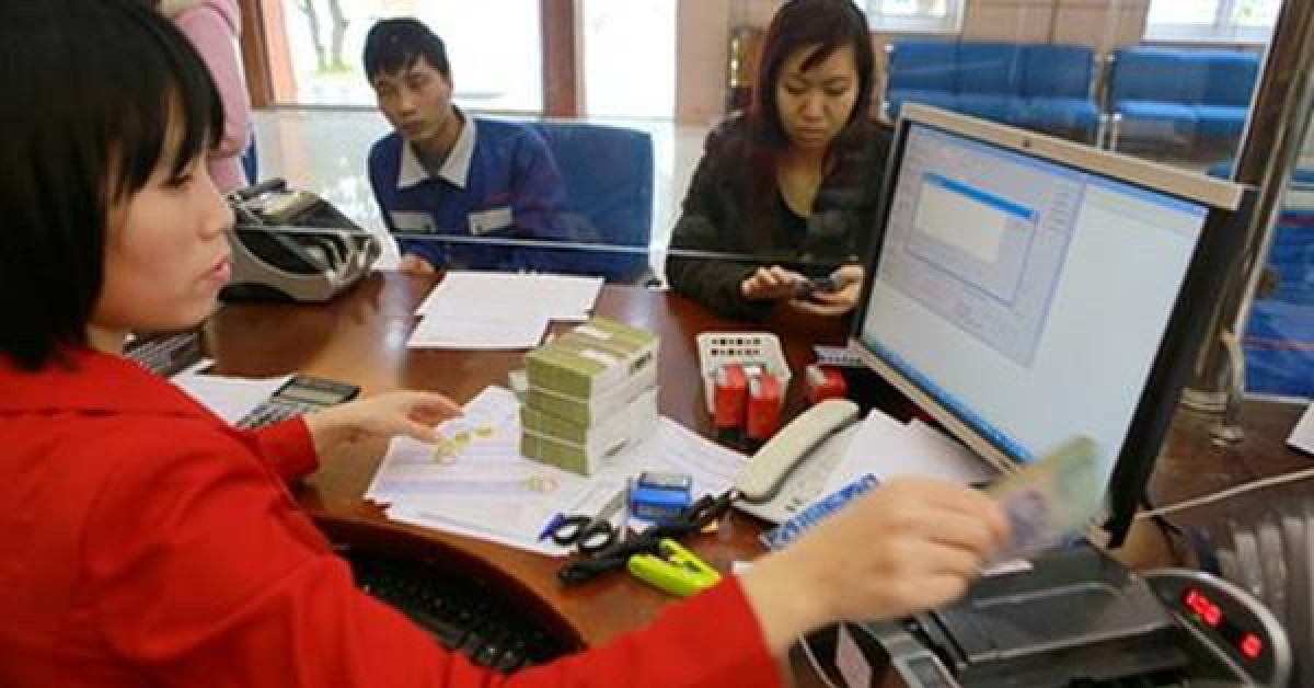 Kinh doanh - Ứng phó dịch Covid-19, ngân hàng giảm phí tra cứu thông tin tín dụng