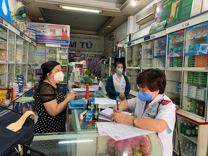 Bộ Y tế kiểm tra đột xuất việc kinh doanh vật tư y tế tại Hà Nội và TPHCM - 1