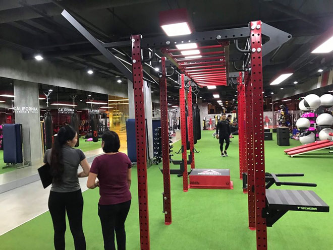 Roberto Carlos lỡ hẹn Công Vinh, thủ môn Bùi Tiến Dũng và NHM, bù đắp bằng cuộc hẹn riêng tại Tây Ban Nha - 4