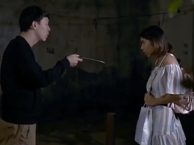 Video Clip Cười - Cướp nhầm đồ khiến thanh niên nhận cái kết "thê thảm"