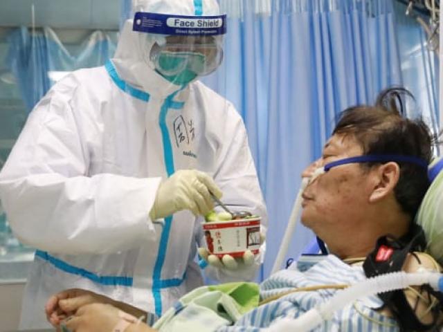 Vì sao có tới hơn 1.700 nhân viên y tế nhiễm virus Corona ở TQ?