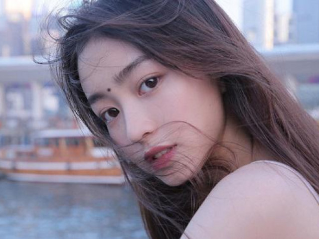 Bạn trẻ - Cuộc sống - 4 vị trí nốt ruồi "tán lộc" ở phụ nữ, tẩy ngay kẻo muộn