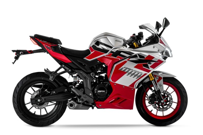 Môtô Thái 2020 GPX Demon 150 GR FI đẹp như Ducati, giá chỉ 49,78 triệu đồng - 2