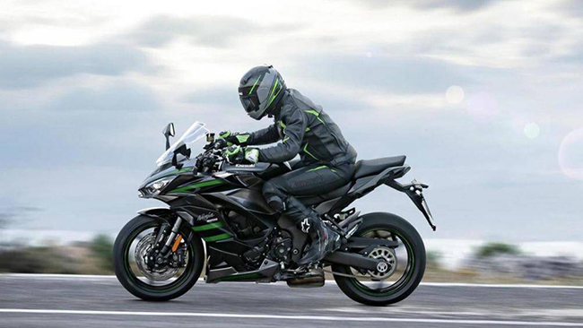 3. Kawasaki Ninja 1000SX 2020 (giá: 13.999 euro)
