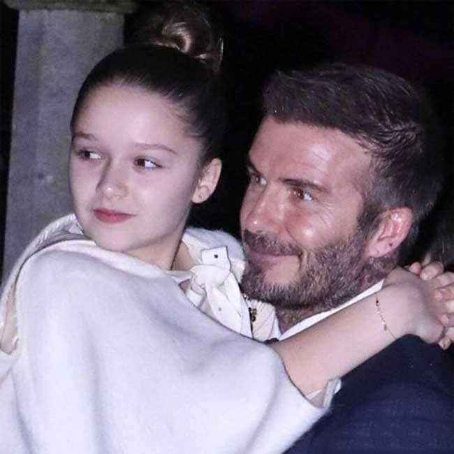 Với báo giới, cựu cầu thủ Beckham tâm sự: "Tôi chẳng có chút quyền lực nào trước cô nàng bé nhỏ ấy, không một chút nào hết".
