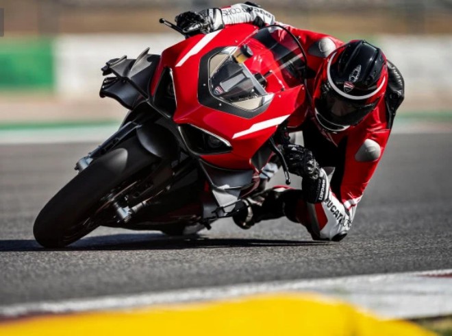 2020 Ducati Superleggera V4 mạnh nhất chưa từng có, giá chát 2,5 tỷ đồng - 3