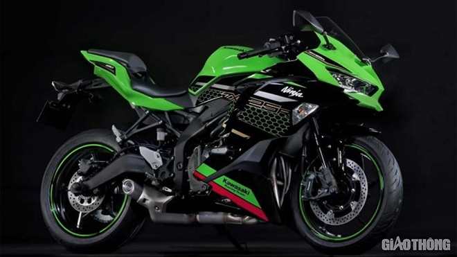 "Quỷ vương 4 máy" Kawasaki Ninja ZX-25R sắp bán tại Việt Nam? - 1