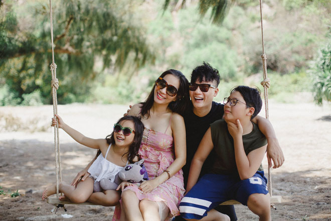 Vợ tiểu thư nhà đại gia miền Tây của Hoàng Bách 3 lần sinh con vẫn trẻ đẹp - 2