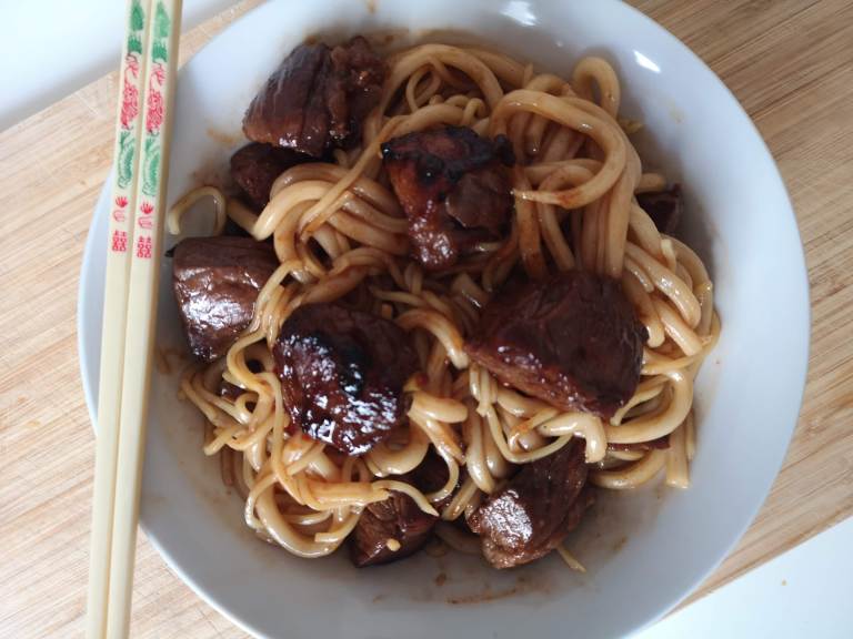 Bí mật đằng sau món mỳ Ram Don trong phim “Ký sinh trùng” - 1