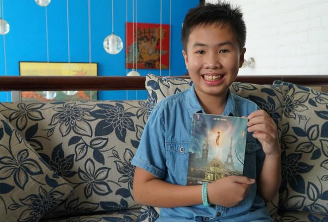 Cậu bé Việt 12 tuổi ra tiểu thuyết giả tưởng - 1