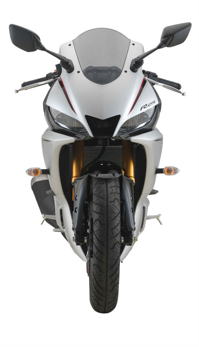 2020 Yamaha YZF-R25 đổi màu mới, đánh thức đam mê môtô thể thao - 4