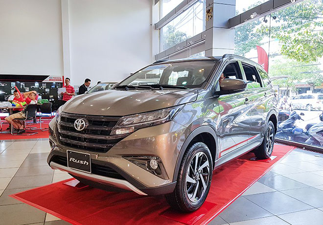 So sánh Mitsubishi Xpander và Toyota Rush: Đẹp ngoài hay thực dụng - 2