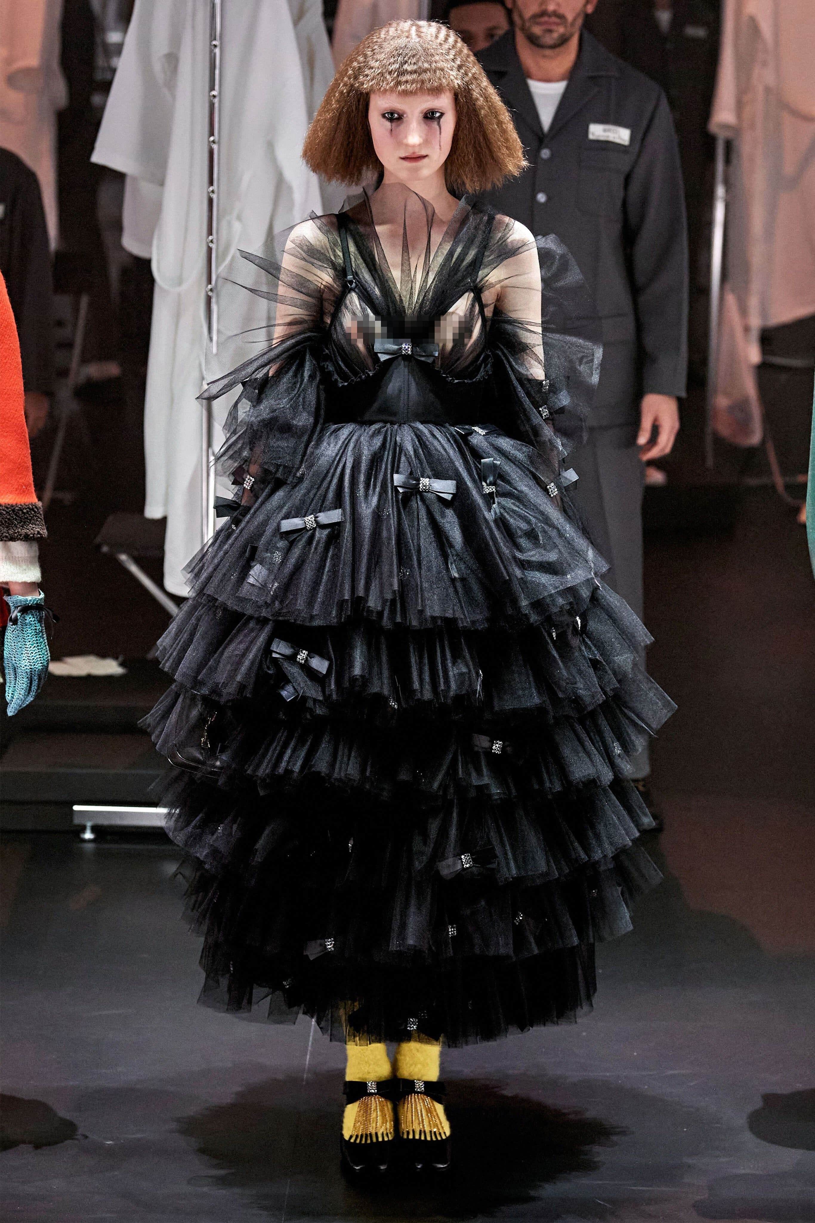 Gucci ra mắt bộ sưu tập mới ấn tượng tại Milan Fashion Week - 2