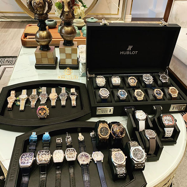 Boss Luxury được biết đến là cửa hàng cung cấp đồng hồ hiệu chính hãng tại Việt Nam