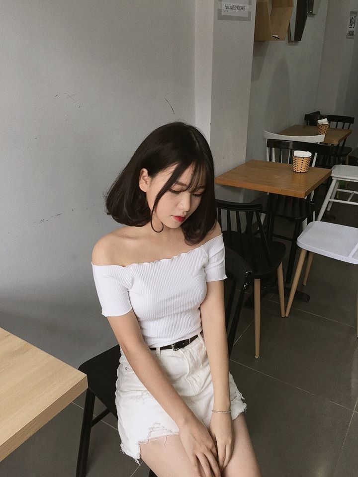 Nữ sinh Hà Nội 1m52 nổi trên trang Trung Quốc: Ra đường là được trầm trồ vì mặc xinh - 10