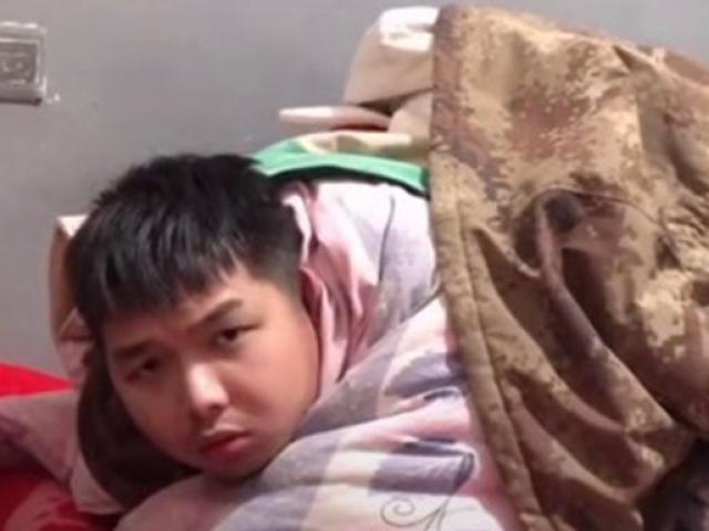 Kinh doanh - Ở nhà tránh Corona, anh chàng có 250 triệu "ập vào đầu" khiến cả nước choáng