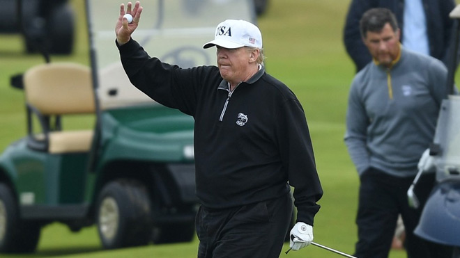 Ông Trump ngốn ngân sách khoảng 50,6 triệu USD mỗi năm cho việc chơi golf