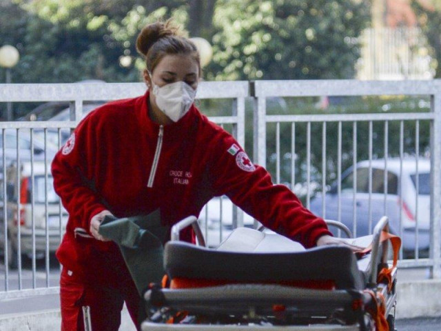 Thế giới - Ý: Một người chết vì COVID-19, số ca nhiễm tăng gấp 5 một ngày