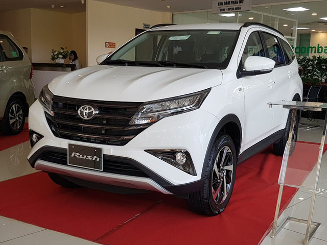 Tin tức ô tô - Toyota Rush giảm giá 30 triệu đồng cạnh tranh với Xpander và Ertiga