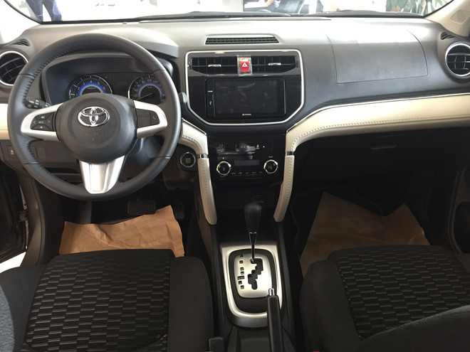 Toyota Rush giảm giá 30 triệu đồng cạnh tranh với Xpander và Ertiga - 2