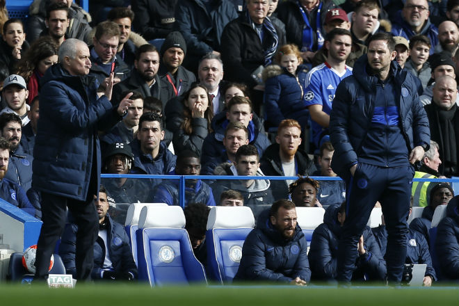 Chelsea đánh bại Tottenham: Lampard lập kỳ tích, Mourinho nổi giận lôi đình - 2