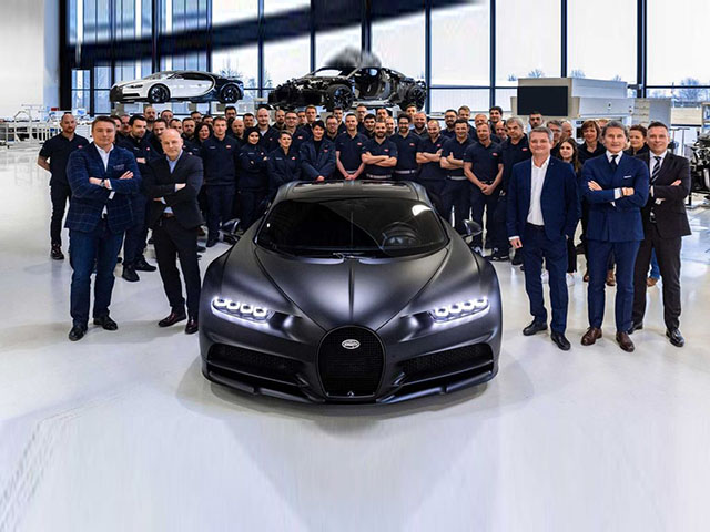 Chiêm ngưỡng siêu phẩm Bugatti Chiron thứ 250 giá bán hơn 76 tỷ đồng