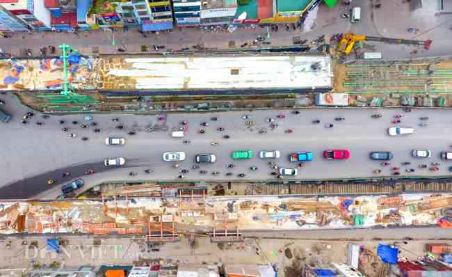 Hiện tại, nhìn từ trên cao có thể thấy đoạn vành đai 2 qua đường Trường Chinh đã dần thành hình.