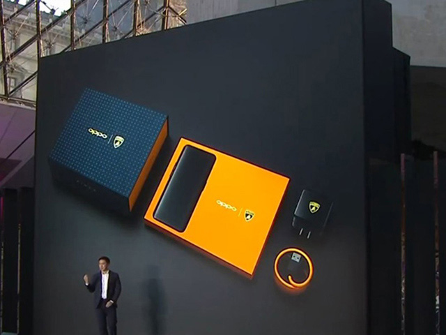 Thời trang Hi-tech - Những phiên bản điện thoại đặc biệt kỳ lạ nhất mọi thời đại