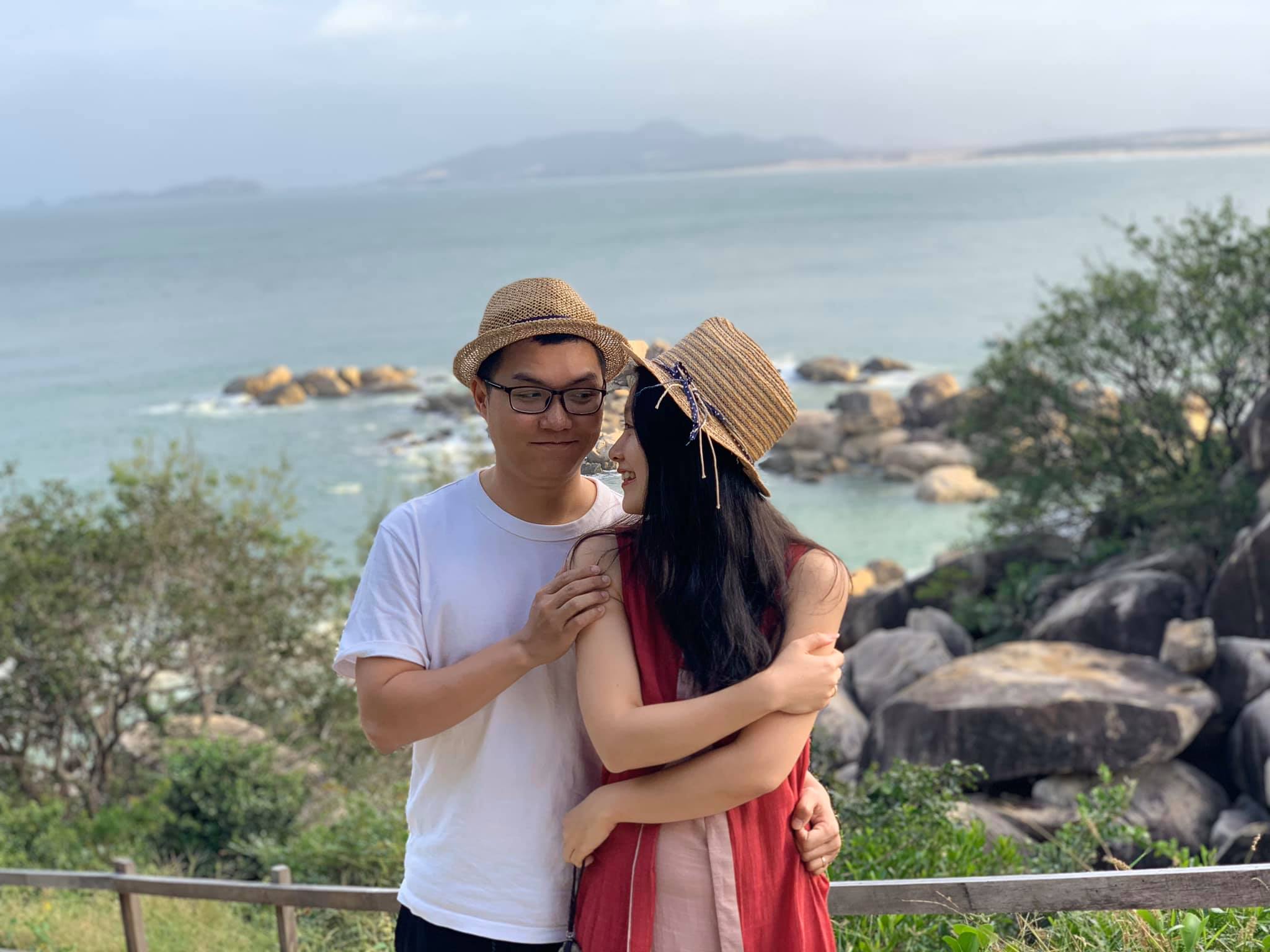 "MC Thời sự 19h trẻ nhất VTV" hé lộ cuộc sống hôn nhân kín tiếng - 2