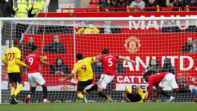 VAR lại giúp MU "thoát thua" trong trận đấu gặp Watford