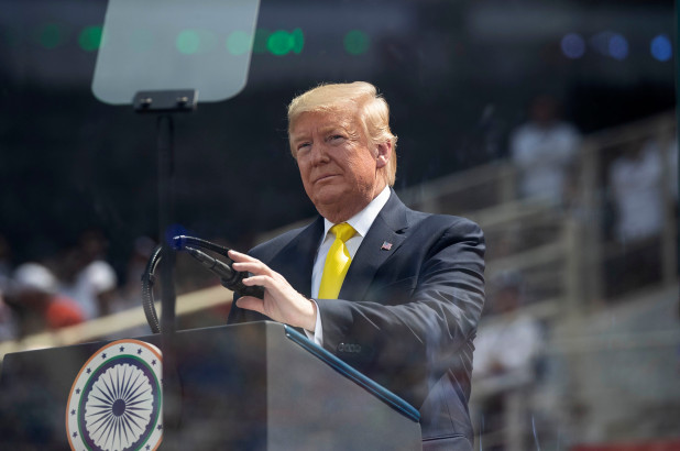 Ông Trump hiện đang có chuyến thăm chính thức Ấn Độ.