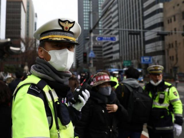 Tin tức trong ngày - Nóng 24h qua: Phòng chống dịch Covid-19, công dân Việt Nam ở Hàn Quốc cần lưu ý những điều này