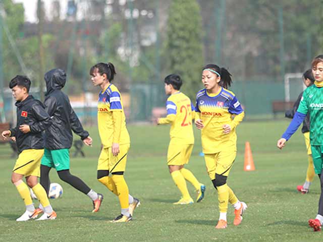 Bóng đá - ĐT nữ Việt Nam học mưu thầy Park, so tài Văn Quyến cùng "thế hệ vàng"