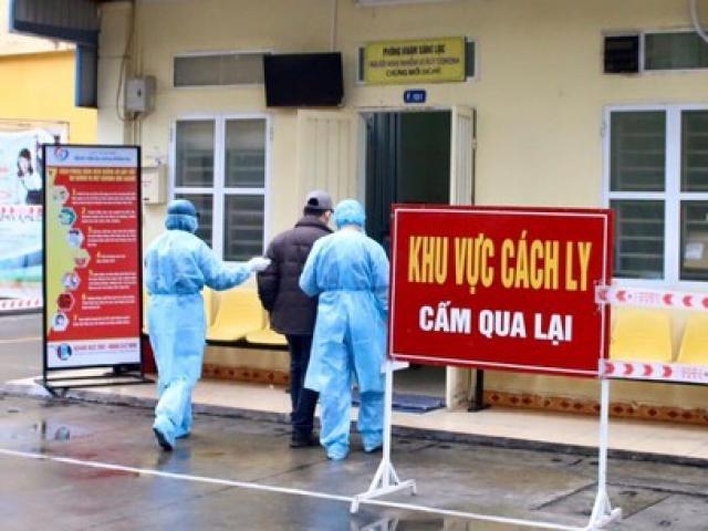 Tin tức trong ngày - Những “chiến sĩ” quên mình chống “giặc” Covid-19