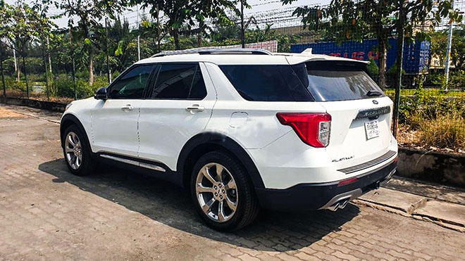 SUV cỡ lớn Ford Explorer Platinum thế hệ mới về Việt Nam, chào giá 4,4 tỷ đồng - 10