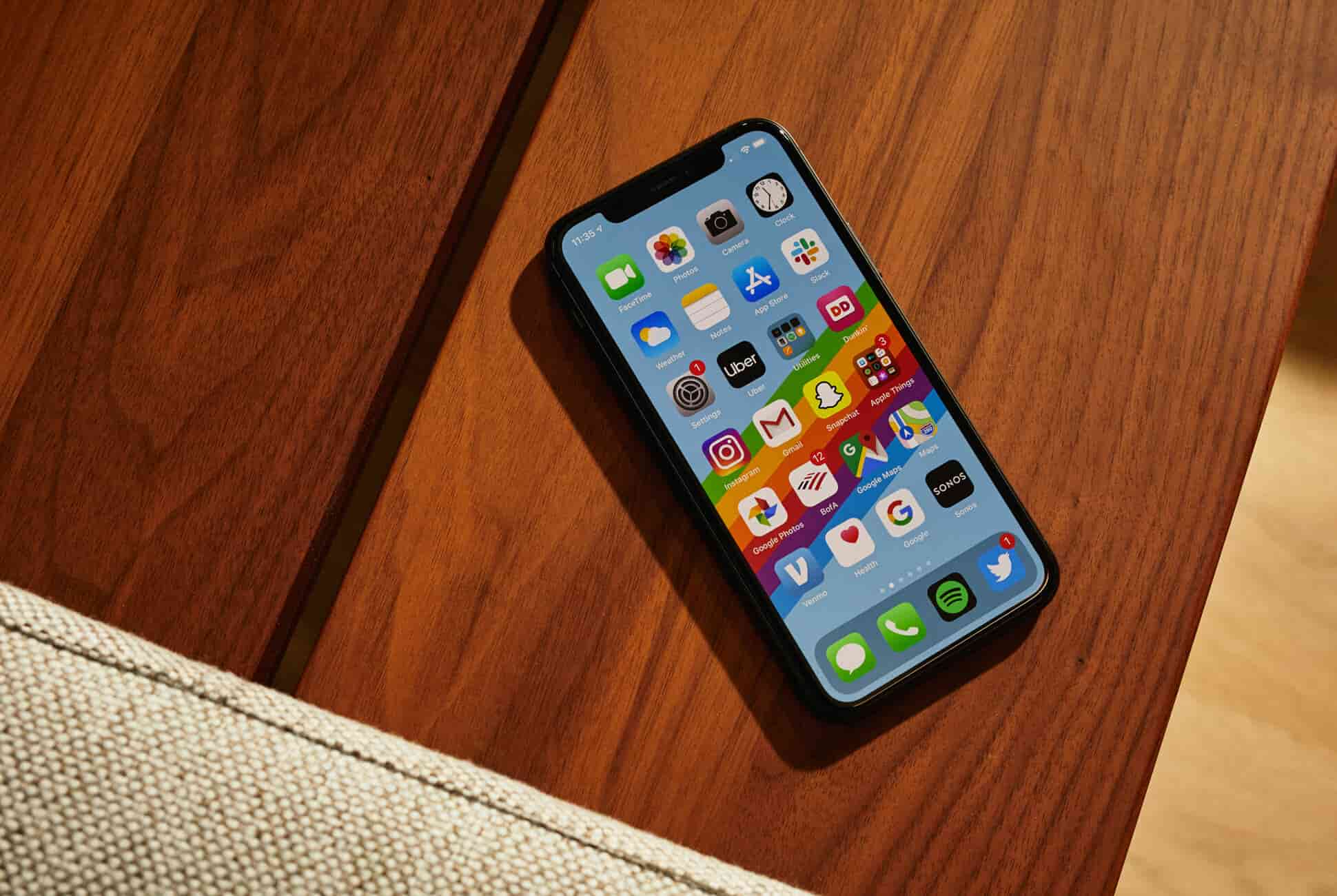 Cùng phân khúc giá nên chọn iPhone 11 hay ROG Phone 2 để thỏa mãn đam mê game? - 6