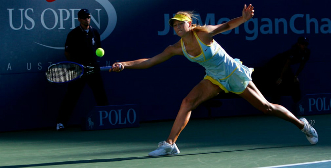 Vào tháng 8 năm 2005, Maria Sharapova lập kỷ lục là tay vợt người Nga đầu tiên vươn lên giữ ngôi vị tay vợt nữ số 1 thế giới.
