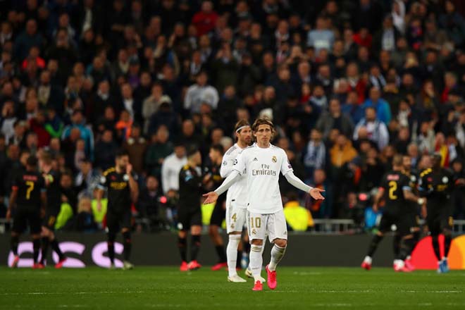 Real Madrid thua cay đắng Man City ngay trên sân nhà