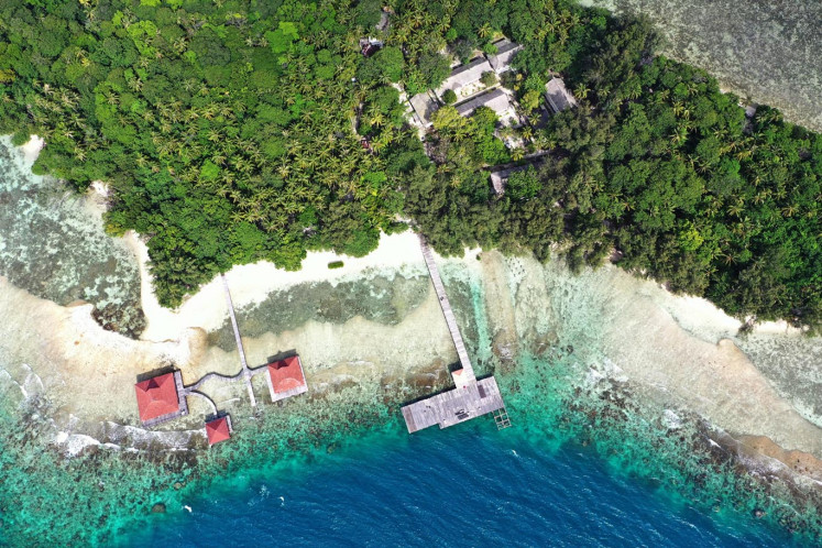 Đảo Sebaru không có người sinh sống ở Indonesia.