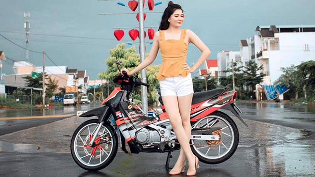 Xe độc, người xinh
