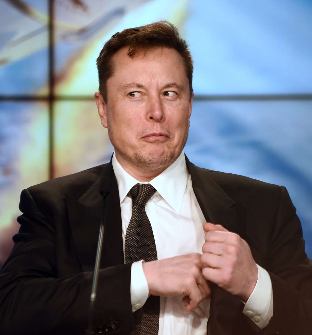 Tỷ phú Elon Musk tuyên bố mình là "ma cà rồng" 3.000 tuổi trên Twitter (Ảnh: Getty)