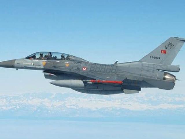 Nga cảnh báo với tiêm kích Thổ Nhĩ Kỳ hoạt động ở Syria