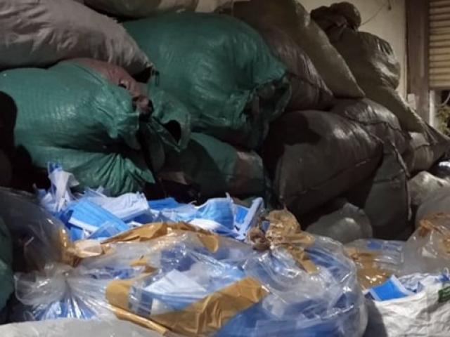 Tin tức trong ngày - Phát hiện kho phế liệu chứa gần 2 tấn khẩu trang đã sử dụng