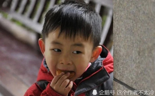 Cậu bé sinh non, bị bại não được bố huấn luyện trở thành người đạt 11 kỷ lục thế giới - 4