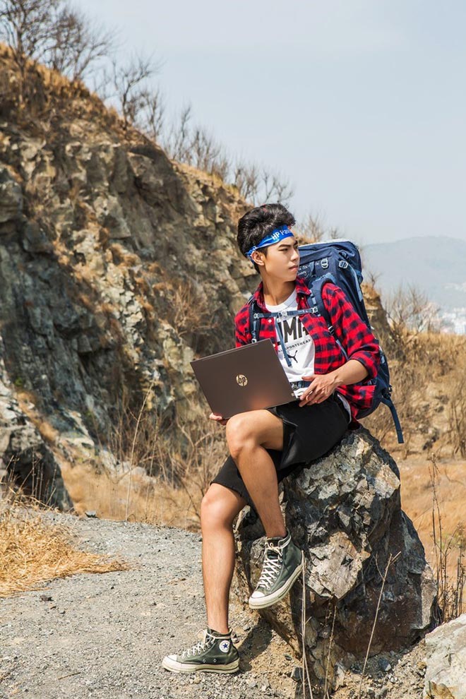 Cấu hình mạnh mẽ song hành với ngoại hình tinh tế, nhỏ gọn