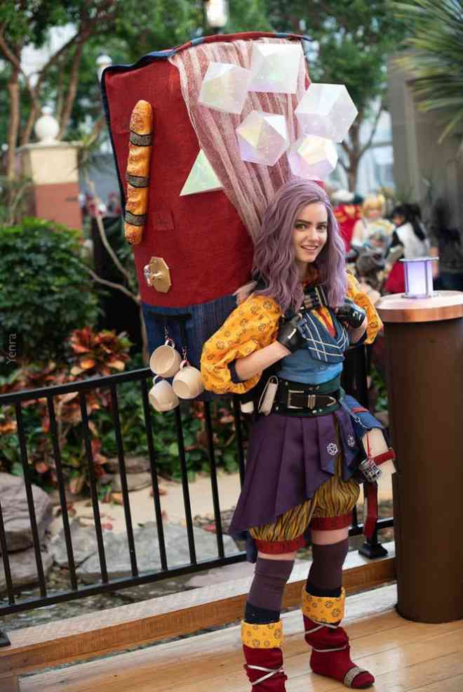 Các bóng hồng mặt xinh dáng đẹp trong lễ hội cosplay đình đám thế giới - 8