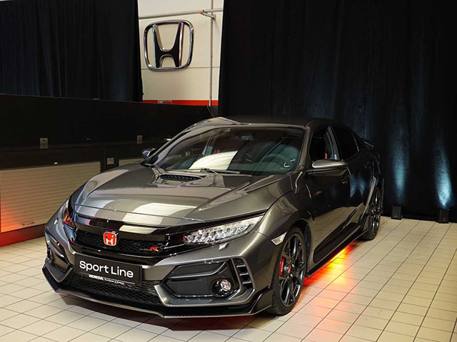 Honda trang bị cánh gió mới cho dòng xe Civic Type R Sport Line