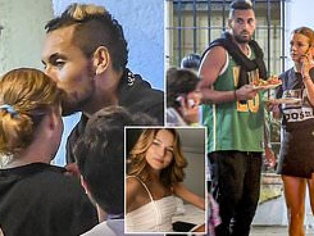 Thể thao - “Trai hư” Kyrgios khiến "Sharapova mới" mê mệt