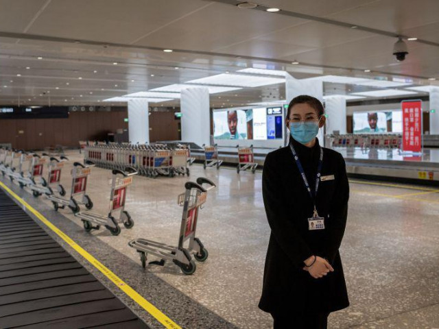 Kinh doanh - Kinh tế Trung Quốc đứng lại, cả thế giới "ùn tắc"